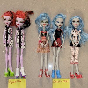 MONSTER HIGH DOLLS LOT_2 Ghoulia Yelps and 2 Operetta